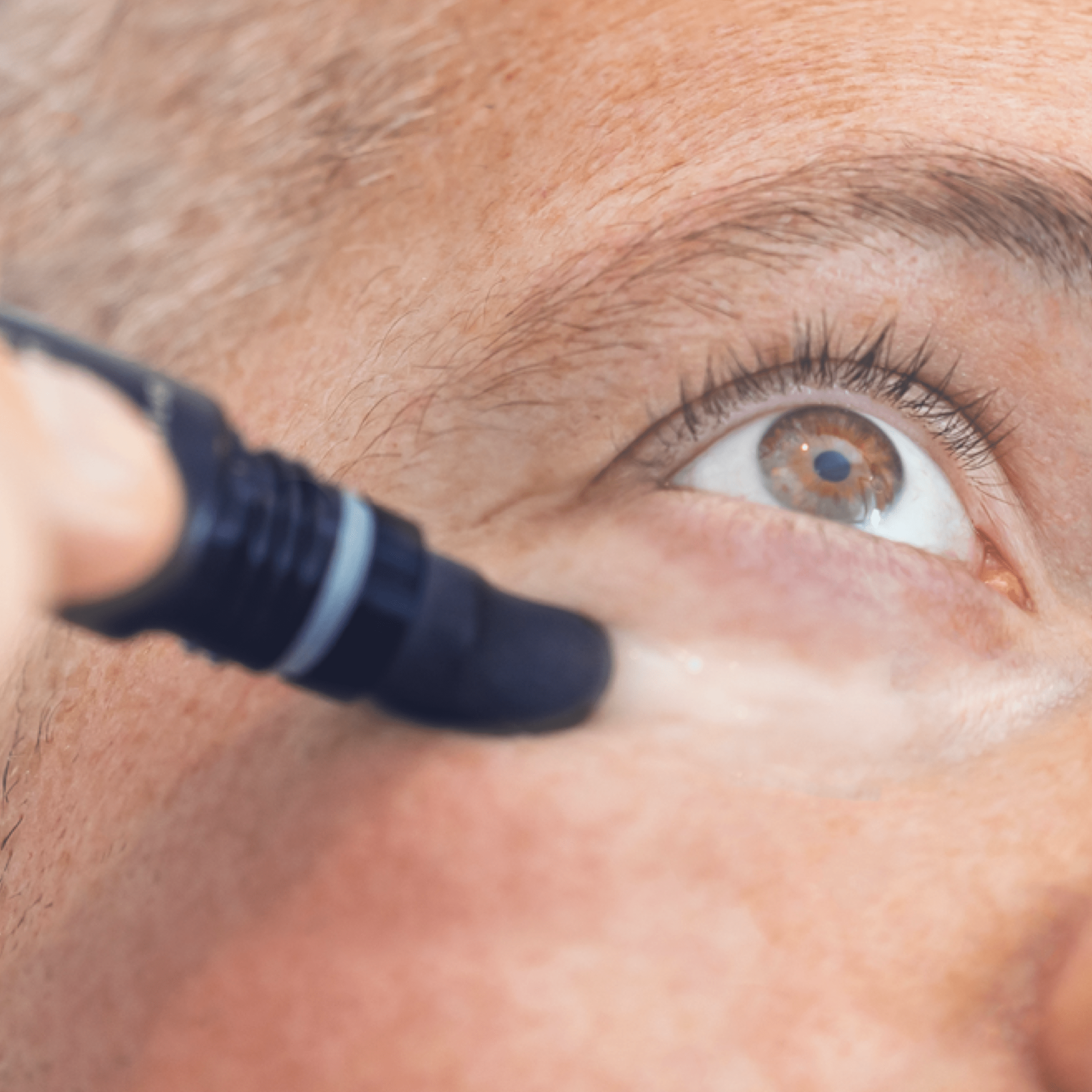 Eye Cream for Dark Circles & Puffiness with Cooling Applicator | Eye Savior