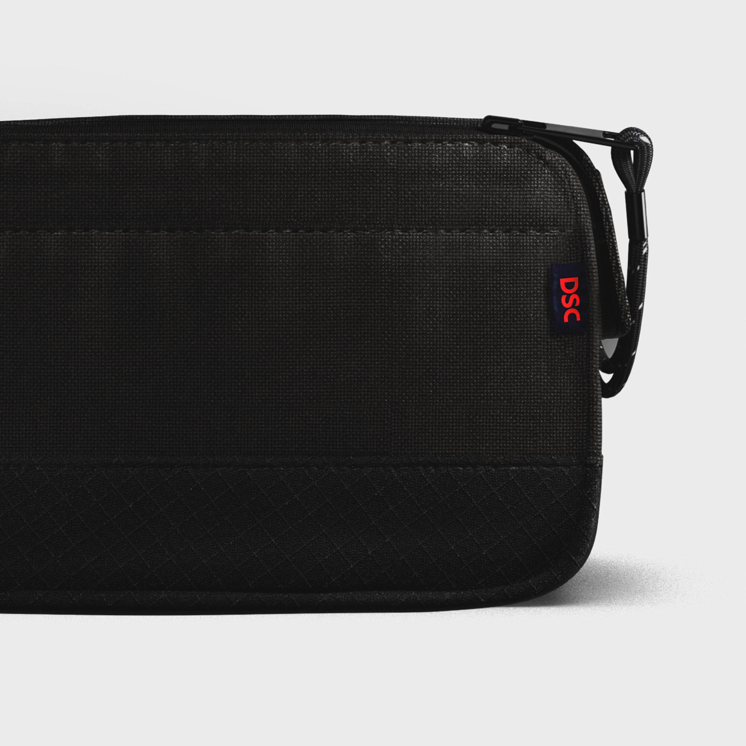Water-Resistant Waxed Canvas Travel Bag with Magnet Closure | DSC Traveler